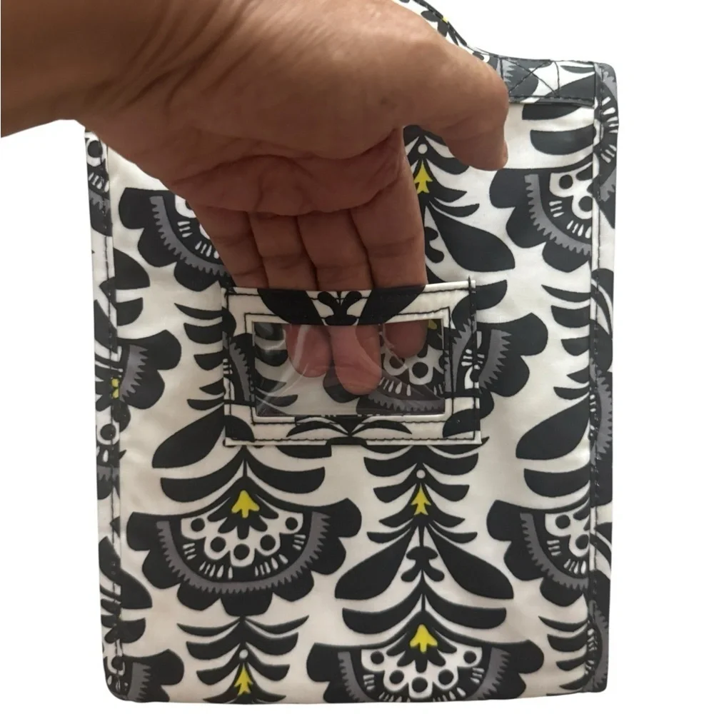 Vera Bradly Stylish Black and Yellow Patterned Lunch Bag. Brand new